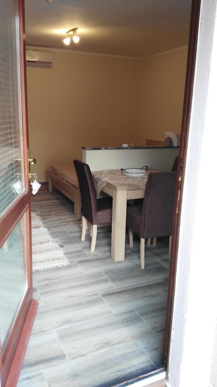 Apartamento Sofi Kotor Exterior foto