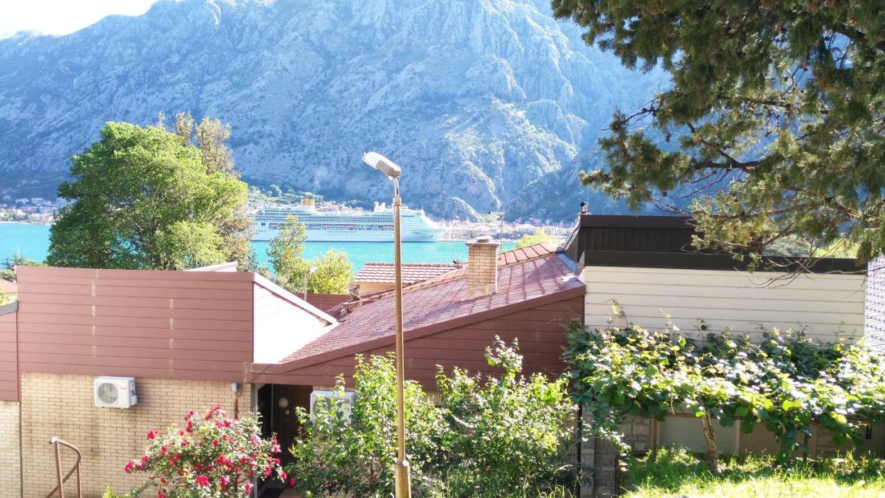 Apartamento Sofi Kotor Exterior foto